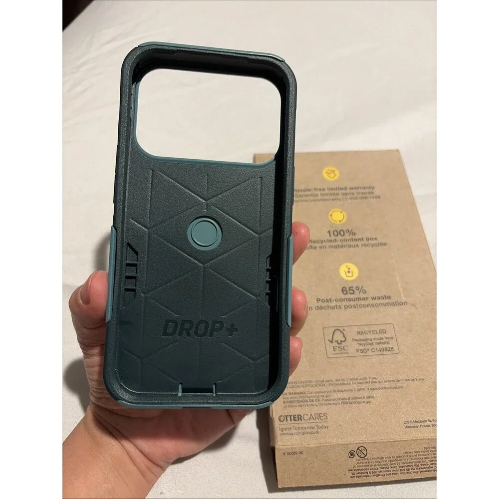 OtterBox iPhone 17 Pro Commuter Series Case - Drop+
